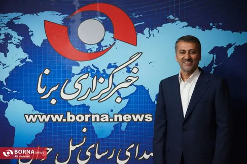 تعدد دستگاه‌های تصمیم‌گیر، گره مدیریت مرزها و ترافیک کامیون‌ها/ نباید اجازه واردات خودروهای لوکس و سوپرلوکس داده شود