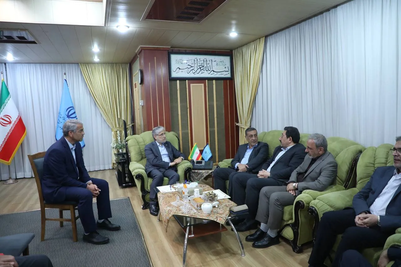 نشست مشترک معاون اجرایی رئیس جمهور و وزیر صمت با وزیر علوم