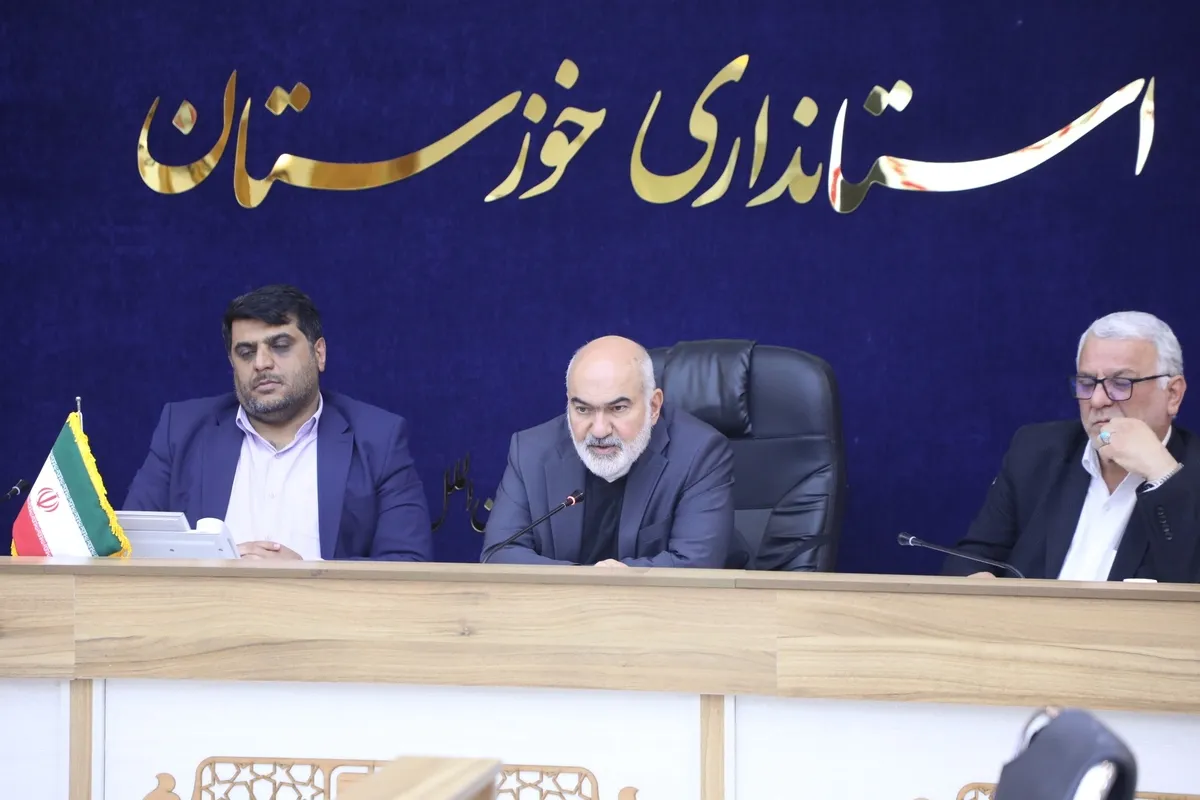 استاندار خوزستان: ضرورت توسعه آموزش‌های فنی و ایجاد نشاط اجتماعی برای جلوگیری از اعتیاد جوانان /  کشفیات مزارع کشت خشخاش در ارزیابی عملکرد بخشداران و دهیاران لحاظ می شود