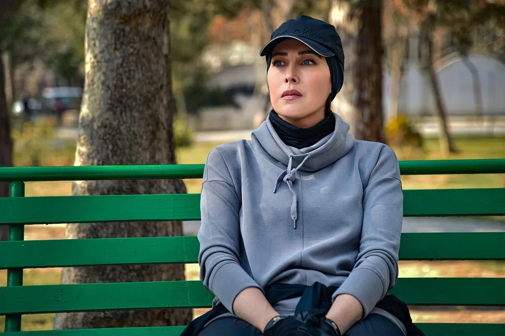 رونمایی از گریم «مهتاب کرامتی» در فیلم سینمایی «چند زن دیگر»