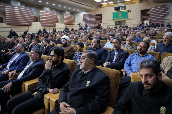  آیین تجلیل از مجید مجیدی در حرم مطهر رضوی 