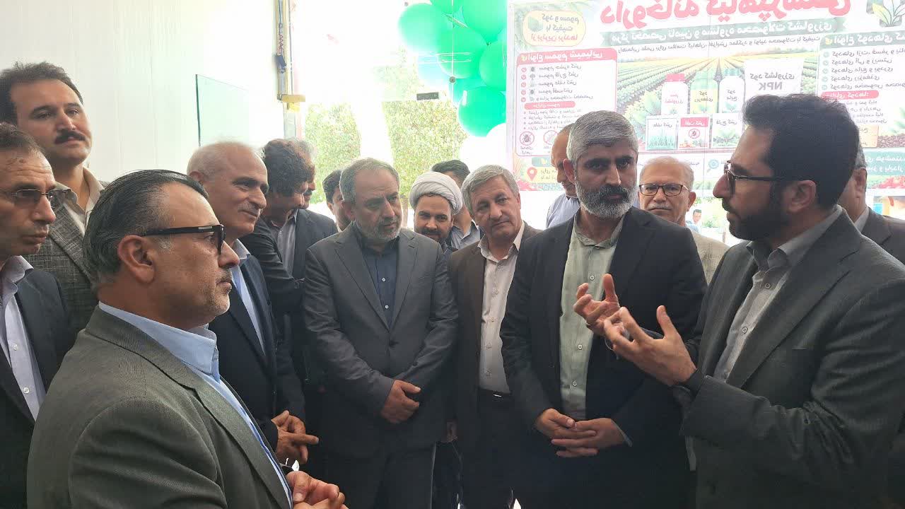 پانزدهمین روستا بازار استان قزوین در تاکستان افتتاح شد 