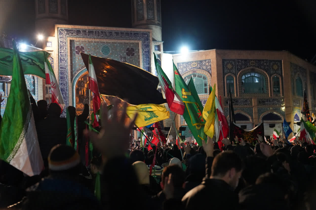 تجمع و خروش مردم اردبیل در خونخواهی رهبر انقلاب