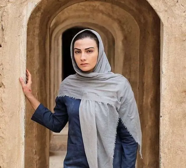 محیا دهقانی: اندوه کودکان میناب بر دل ایران سنگینی می‌کند