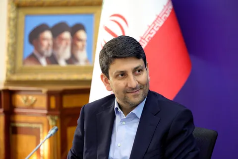 وزیر ارتباطات: بدون اینترنت توسعه هوش مصنوعی امکان‌پذیر نیست/ انتقاد از دوگانه‌سازی اینترنت و شبکه ملی اطلاعات+فیلم