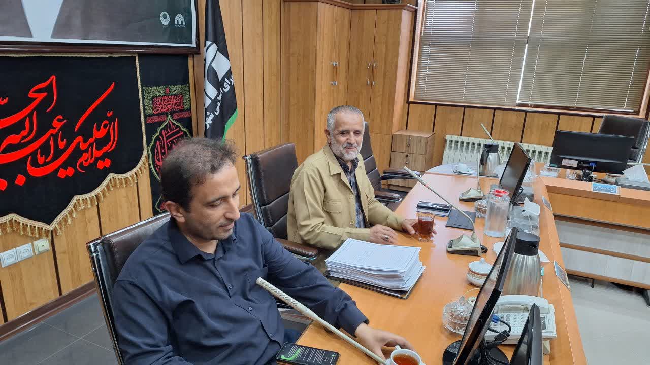 غیبت اعضا در جلسات شورا هیچ توجیهی ندارد/ تأخیر در تصویب لوایح، اجرای پروژههای عمرانی را مختل میکند غیبت اعضا در جلسات شورا هیچ توجیهی ندارد/ تأخیر در تصویب لوایح، اجرای پروژههای عمرانی را مختل میکند