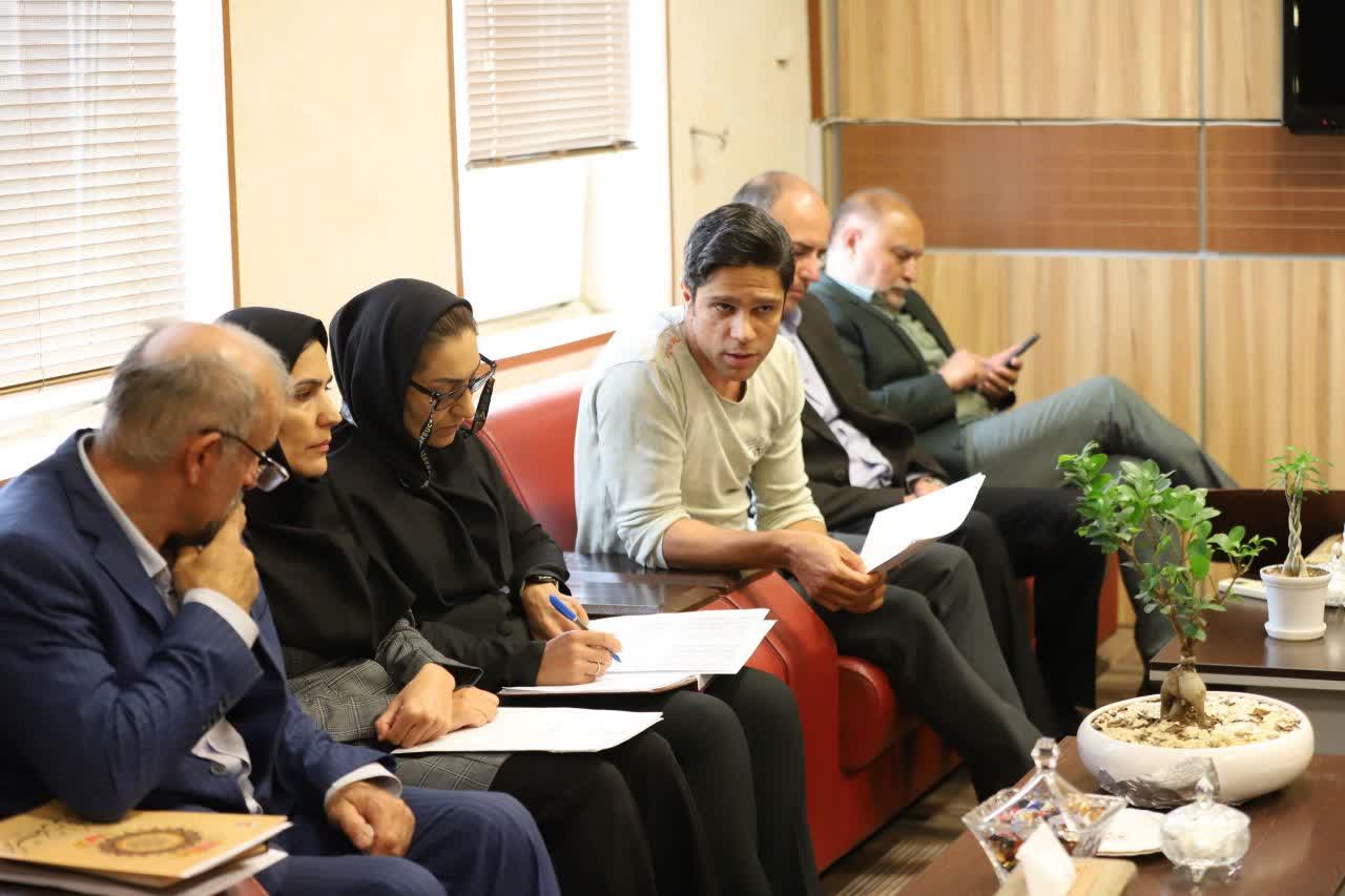 دو برابر شدن بیمه شدگان و راه اندازی ایستگاههای ورزش محلات در قزوین در اولویت است