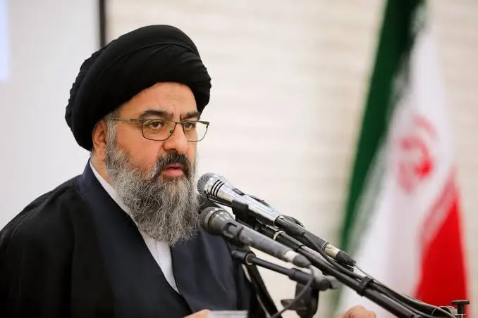 آیت‌الله سید مجتبی نورمفیدی: طلب علم از اهتمام به سرنوشت جامعه اسلامی جدا نیست