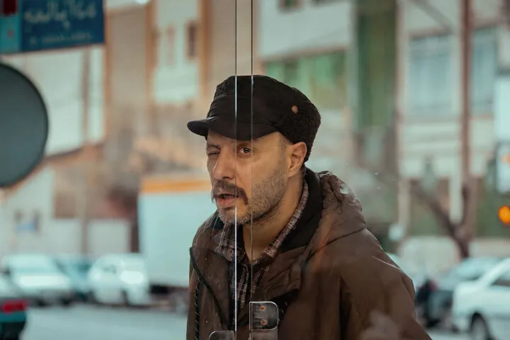 اولین تصویر جواد عزتی در «بورسیه» منتشر شد