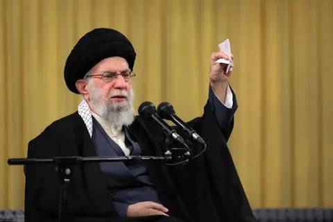 نگاهی از منظر علمای شیعه و اهل سنت افغانستان به جایگاه رهبر شهید در جهان اسلام