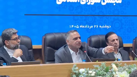 اختیار تنظیم ارز به بخش خصوصی واگذار شود/ صادرات استان با حل مشکلات ارزی دو برابر می‌شود