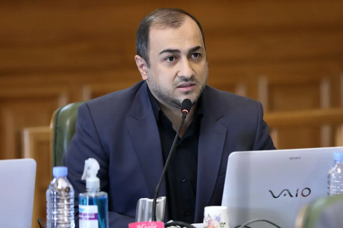 نصرت الهی و شکوه ملتی که ایستاد