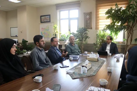 تشکل‌ های زیست‌ محیطی در فرآیند تصمیم‌ گیری و حل مسائل استان آذربایجان شرقی نقش مؤثرتری داشته باشند