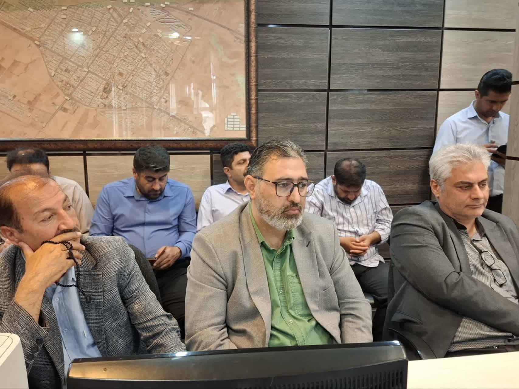 معارفه سرپرست جدید شهرداری آبیک برگزار شد