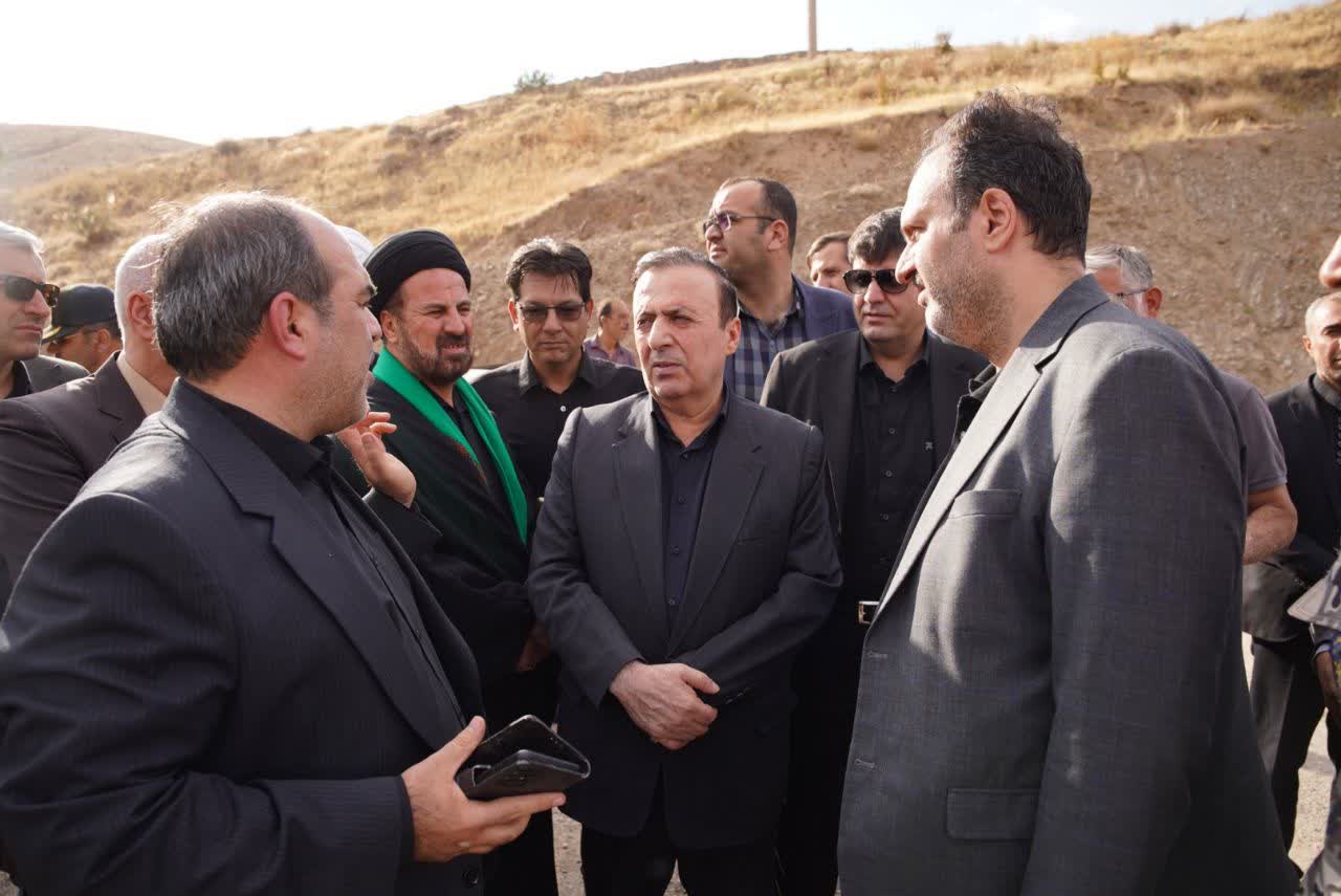 بازدید استاندار قزوین از پروژه مسکن ملی آوج و تعریض محور گردنه آوج-رزن/ تأکید بر سرعت بخشیدن به فرآیند تکمیل واحدها بازدید استاندار قزوین از پروژه مسکن ملی آوج و تعریض محور گردنه آوج-رزن/ تأکید بر سرعت بخشیدن به فرآیند تکمیل واحدها
