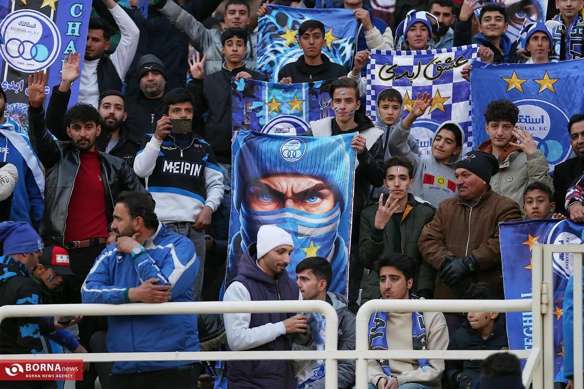 پیشکسوت استقلال: وقتی هافبک‌ها گل می‌زنند یعنی مشکل مهاجم داریم/ استقلال زاهدان سال آینده بومی می‌شود