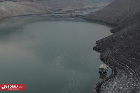 افزایش ذخایر سدها در کنار کاهش ورودی آب/ زاینده‌رود همچنان فاصله زیادی با شرایط مطلوب دارد