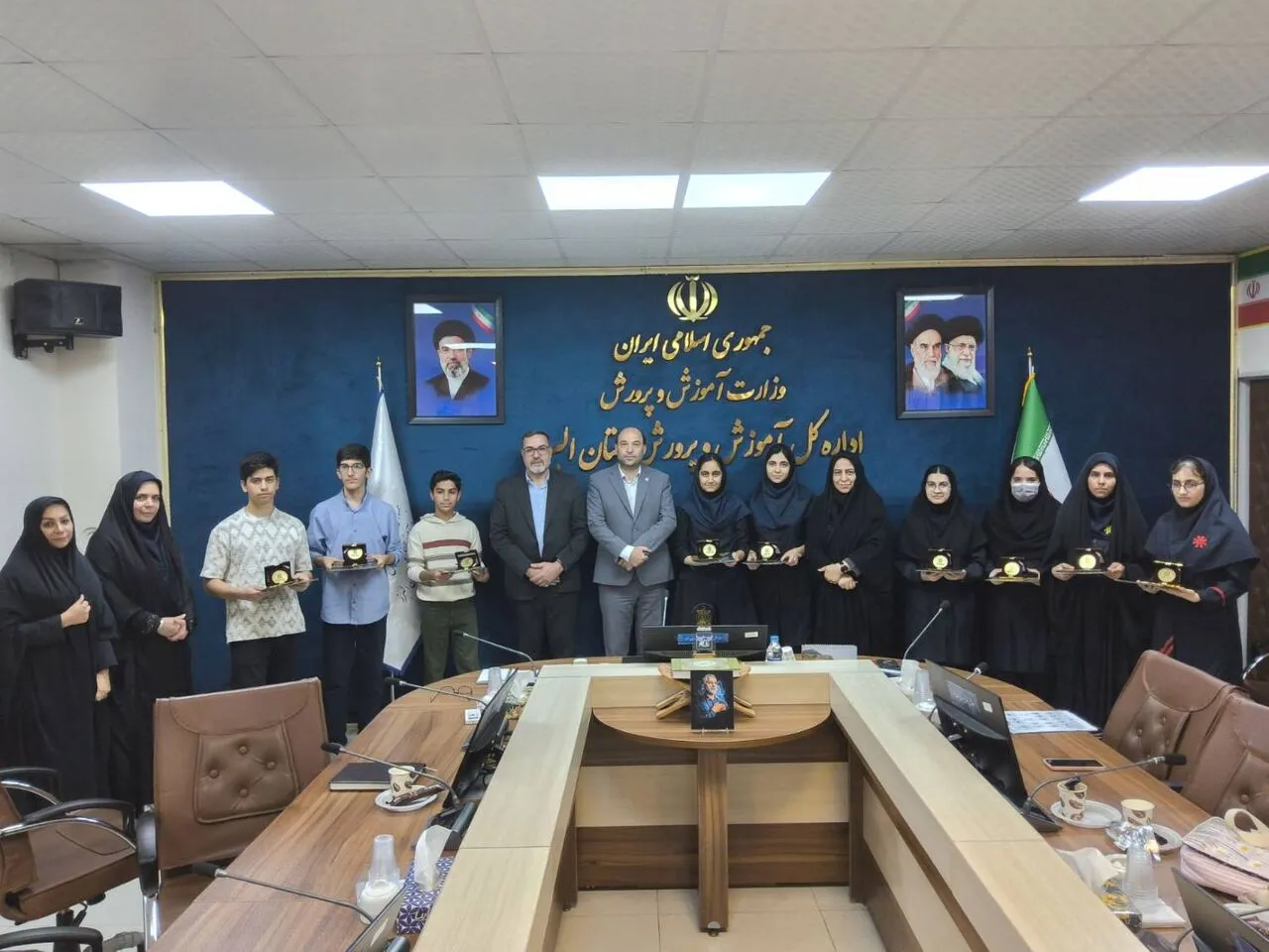 تجلیل از ۳۴ دانش آموز برگزیده جشنواره کشوری در البرز