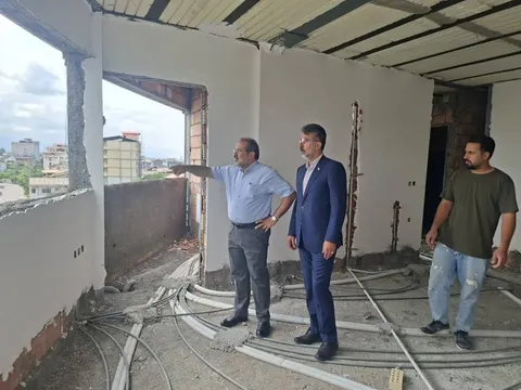 بازدید مدیرکل ورزش و جوانان از پروژه ورزشی در تنکابن