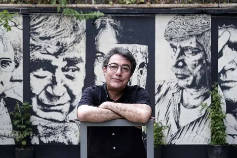 نادر برهانی‌مرند «کورش» را روی صحنه می‌برد