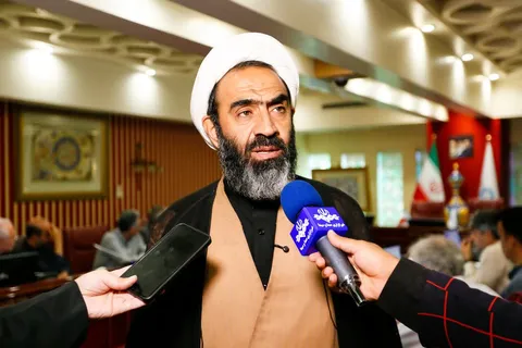 عزم قرارگاه جنگ اقتصادی اصفهان برای مانع‌زدایی از تولید/اجرای «قانون دوام» بوروکراسی اداری و پیچیدگی سامانه‌ها را از بین می‌برد
