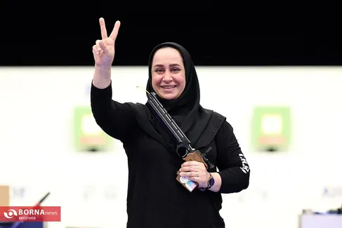 ساره جوانمردی در جمع ستاره‌های تپانچه جهان + عکس