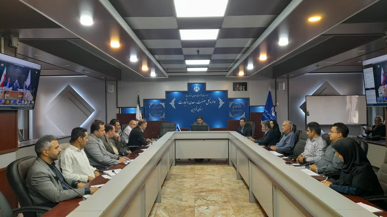  ۲۴ میلیون لیتر سوخت به واحدهای تولیدی استان قزوین تخصیص یافته است