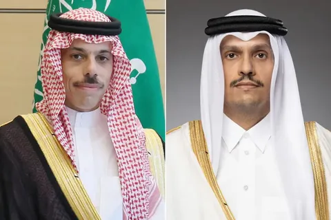 رایزنی وزرای خارجه قطر و عربستان درباره آتش بس میان ایران و آمریکا