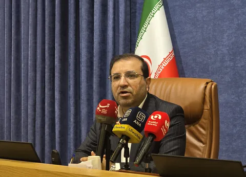 خبرنگاران به جمع داوران مانوین پیوستند/ صنایع بزرگ در صف خرید محصولات خلاق