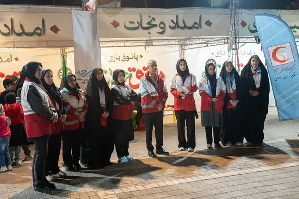 پاتوق جوانان مشهدی در میدان جانباز