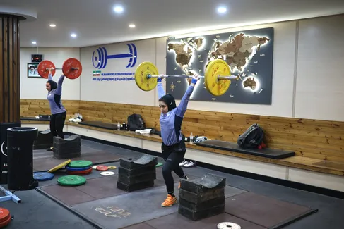 اردو تیم ملی وزنه برداری دختران