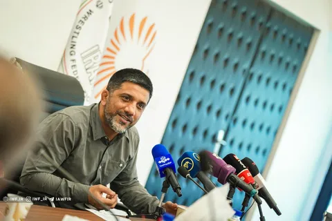 علیرضا دبیر در مراسم رونمایی از کتاب شهید ابراهیم اسمی: بزرگترین سرمایه شهدا اخلاص آن‌ها است