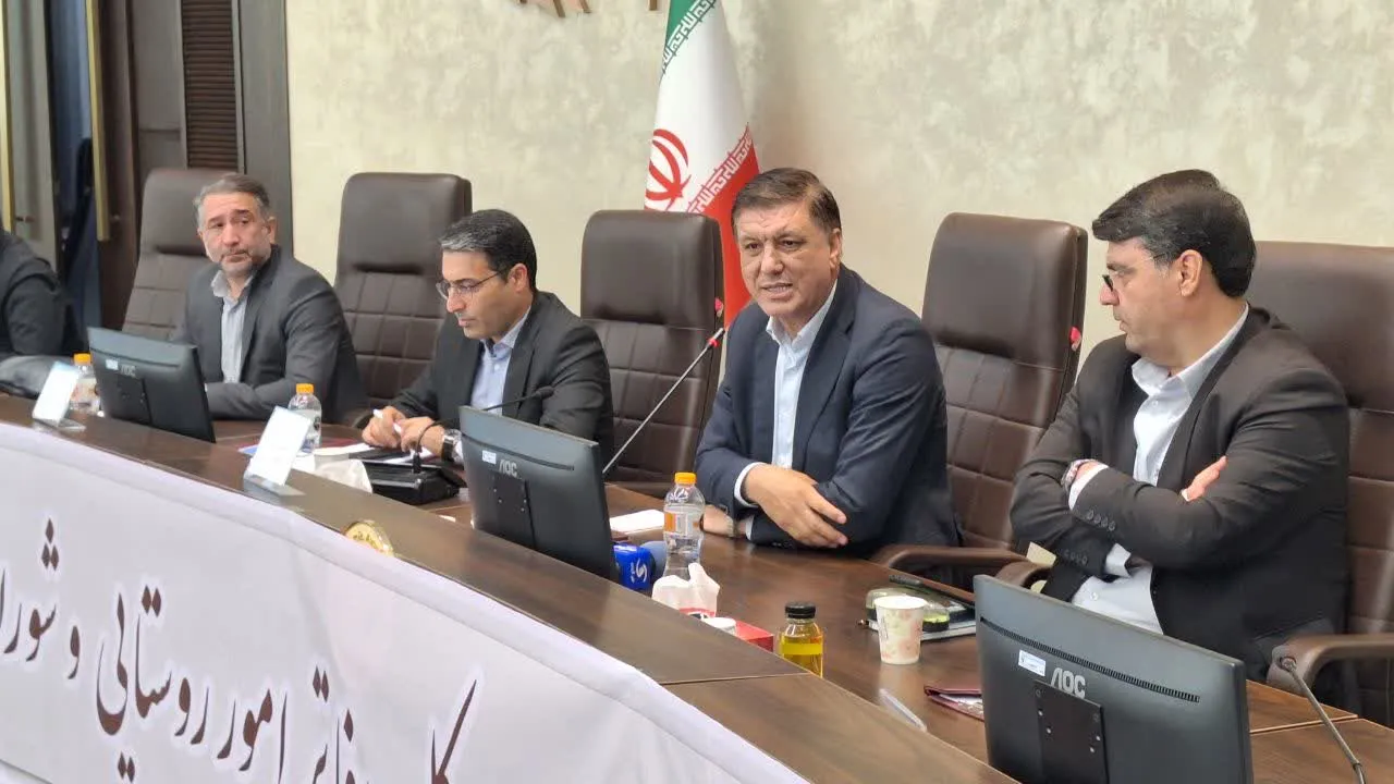 اصلاح قانون دهیاری‌ها در دستور کار دولت و مجلس قرار دارد