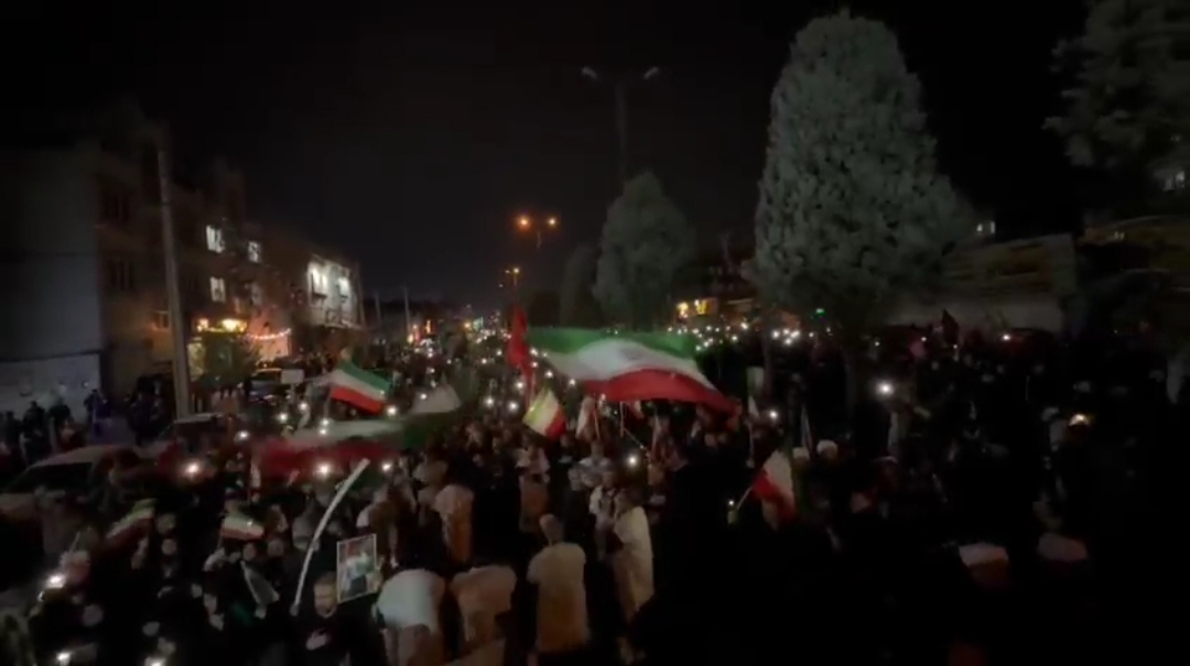 حضور حماسی مردم البرز در شب هفتم