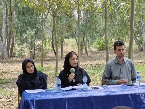 پرداخت تسهیلات با سود هفت درصد و بازپرداخت از سال ششم در طرح زراعت چوب