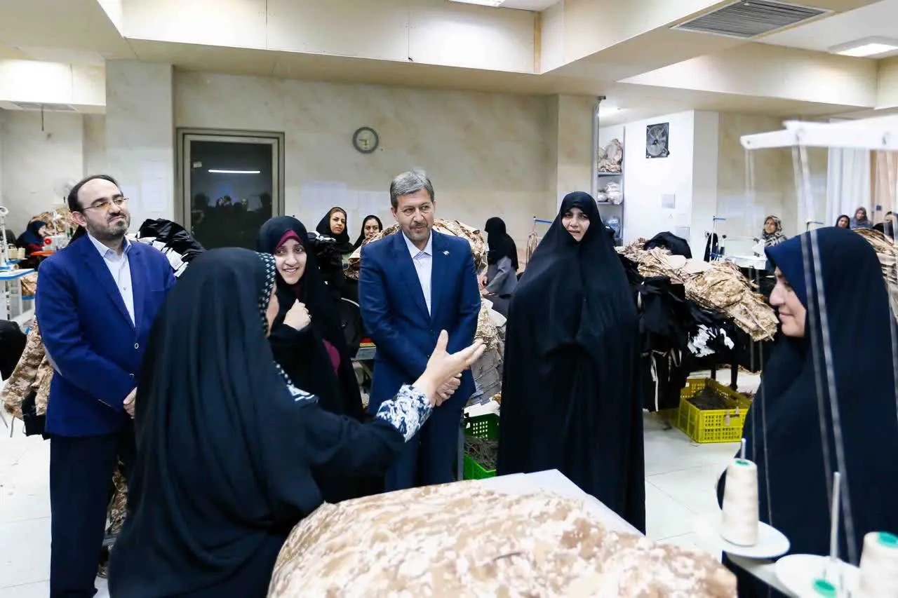 بازدید مقامات ارشد از یک الگوی موفق توانمندسازی در نصف‌جهان/پیگیری فوری مطالبات خیریه صدیقین با دستور استاندار اصفهان