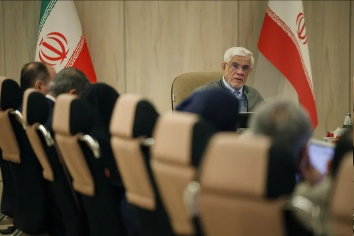 تیم مذاکره‌کننده با شجاعت در حال دفاع از منافع ملی است/ ایران دستاورد‌های خود، به‌ویژه در حوزه تنگه هرمز را حفظ خواهد کرد