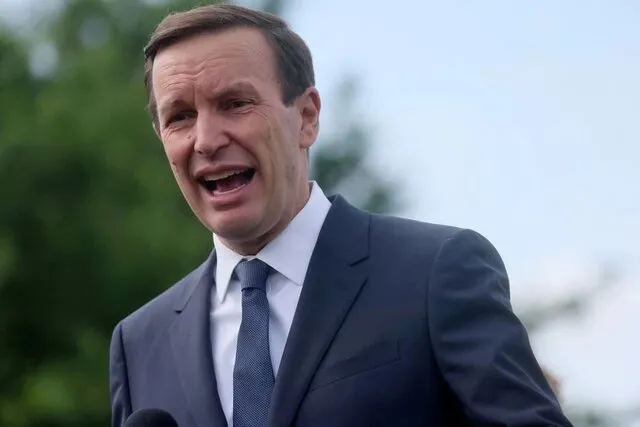 Murphy: Negotiating with Iran is Beyond the Capabilities of Witkoff and Kushner