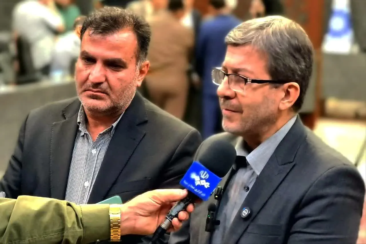 استاندار اصفهان: رفع موانع تولید و جلوگیری از تعطیلی واحدهای صنعتی با پیگیری مستمر دنبال می‌شود