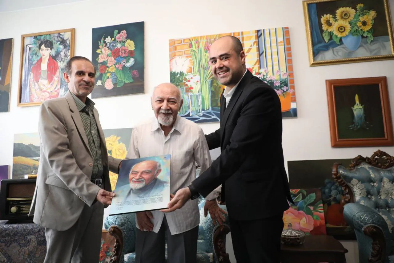 دیدار صمیمانه معاون صدا با امیر نوری گوینده پیشکسوت رادیو/ تاکید بر صیانت از ادبیات فارسی و تکریم پیشکسوتان رادیو