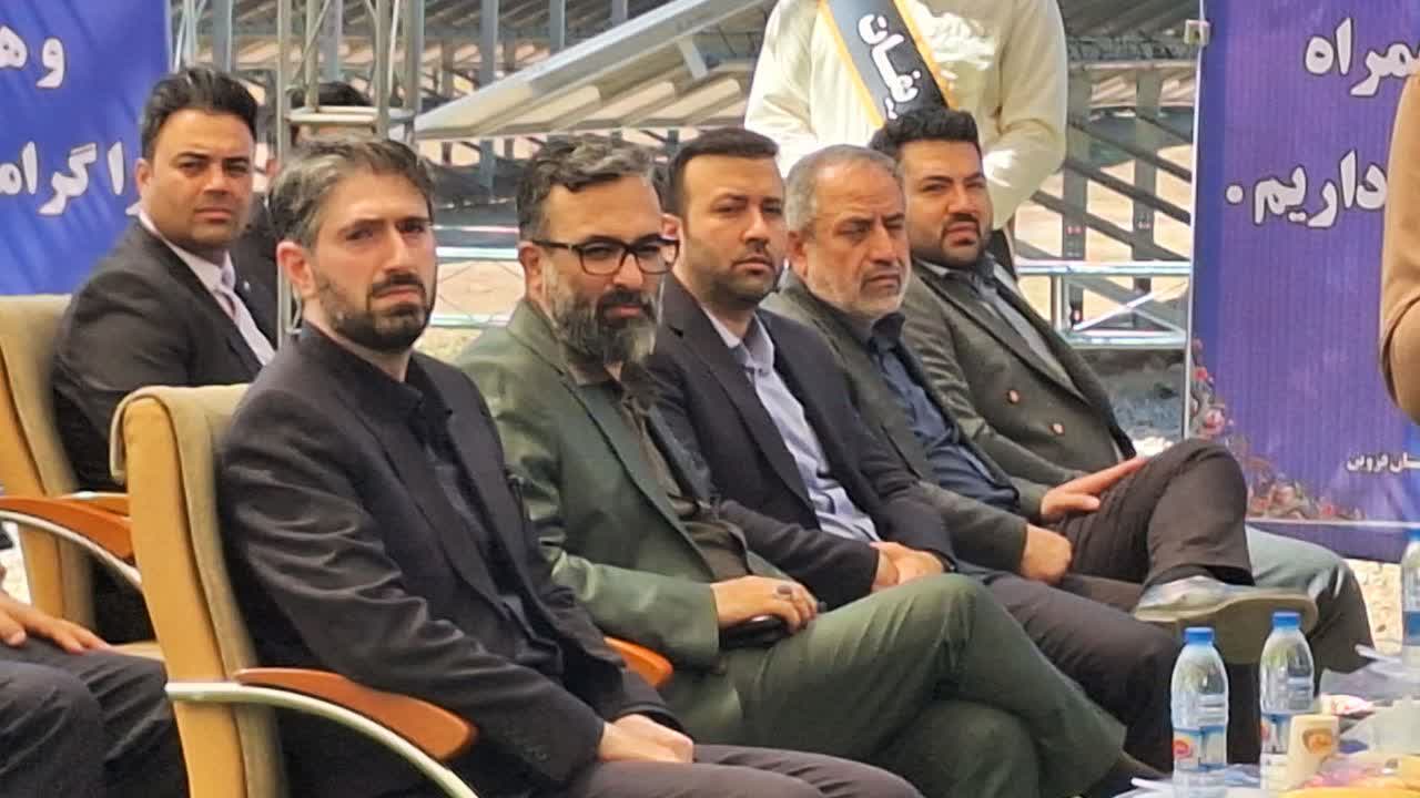 649 پروژه شرکت توزیع نیروی برق استان قزوین با حضور وزیر کشور افتتاح شد