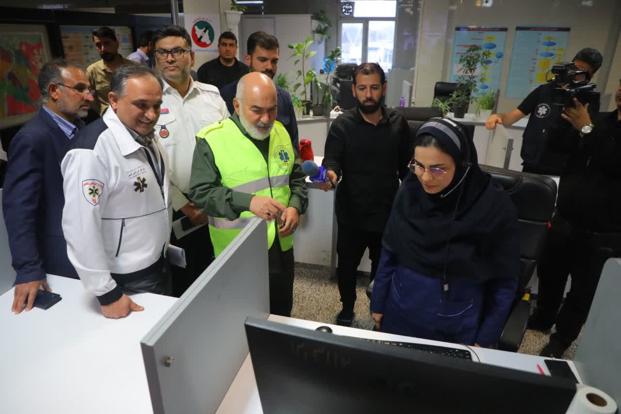 استاندار خوزستان: قدردان فداکاریهای اورژانس در جنگ تحمیلی سوم هستیم / چالشهای پیشروی اورژانس باید برطرف شود استاندار خوزستان: قدردان فداکاریهای اورژانس در جنگ تحمیلی سوم هستیم / چالشهای پیشروی اورژانس باید برطرف شود