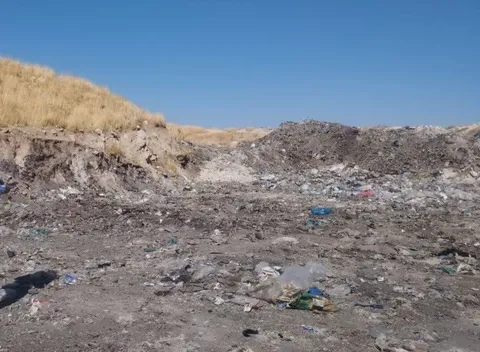 سایت جمع‌آوری زباله شهر حمیل ساماندهی و وضعیت آن بهبود یافت