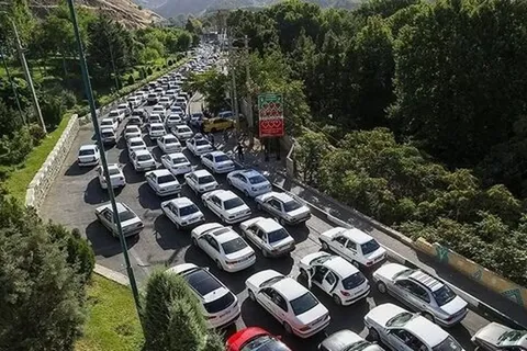 ترافیک سنگین در هراز و محورهای منتهی به تهران/ تردد روان در جاده‌های شمالی کشور