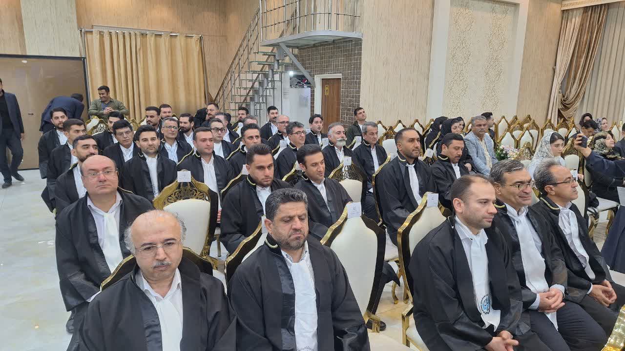 کلهر: تداوم آموزشها، استفاده از دانش روز و مشورت افراد مجرب در موفقیت حرفه وکالت موثر است