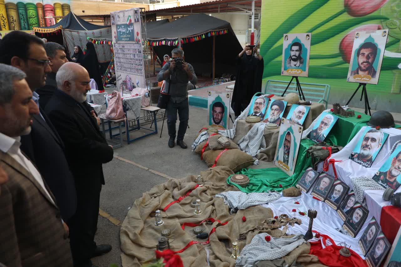 زنگ آغازین مهر در خوزستان توسط استاندار نواخته شد / موالی زاده: دانشآموزان خوزستان باید برای ساخت آینده استان آماده شوند زنگ آغازین مهر در خوزستان توسط استاندار نواخته شد / موالی زاده: دانشآموزان خوزستان باید برای ساخت آینده استان آماده شوند