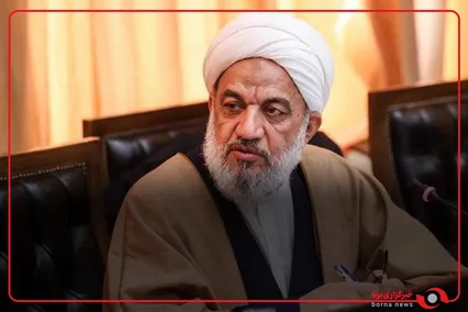 حجت الاسلام و المسلمین مرتضی آقا تهرانی، رییس کمیسیون فرهنگی مجلس شورای اسلامی در نشست با وزیر ورزش و جوانان