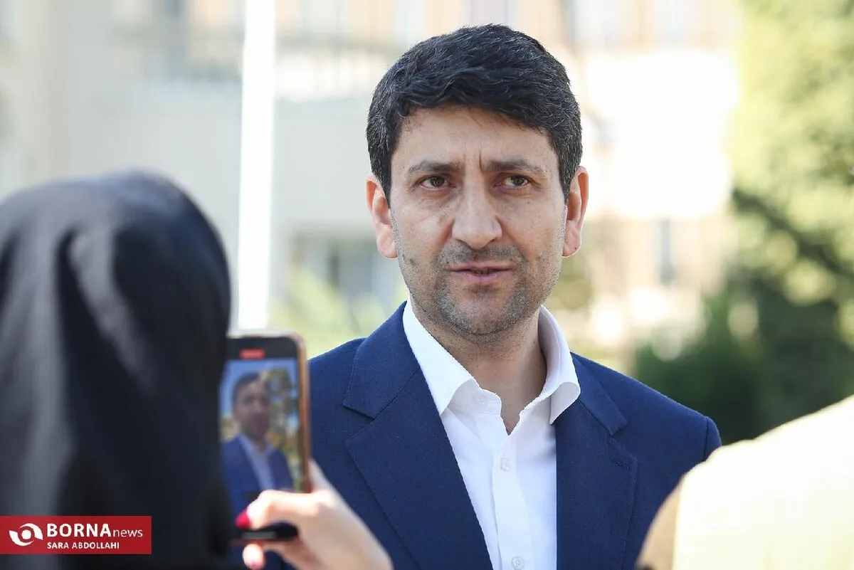 ستارهاشمی: افزایش ۷۵ درصدی تعرفه‌های اینترنت دور از ذهن است/ وزارت ارتباطات مخالف است