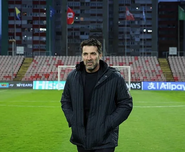 بوفون از تیم ملی ایتالیا استعفا داد