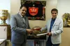 پس از جلسات متعدد قرارداد پرسپولیس با کارگزار برند امضا شد
